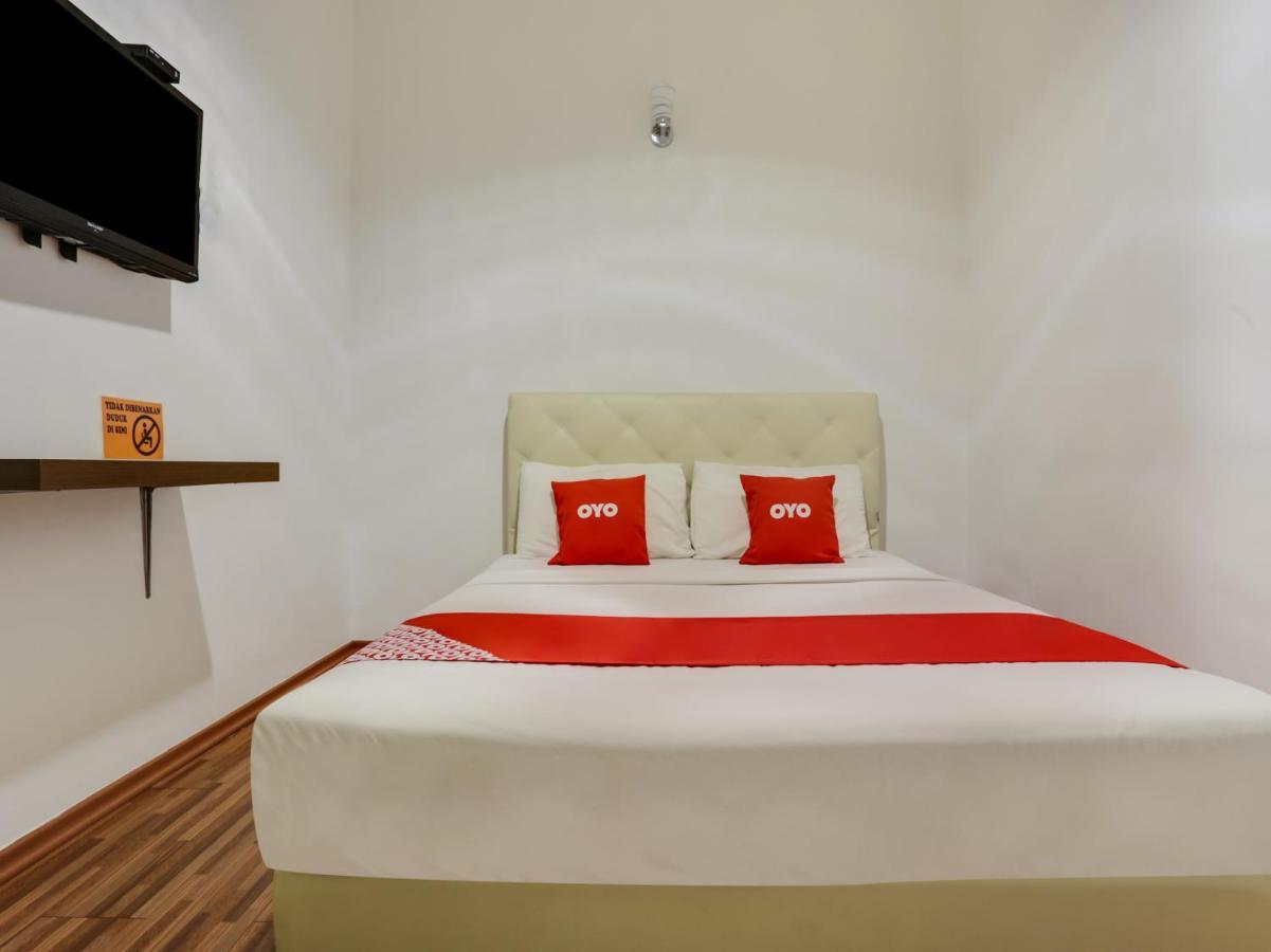 Oyo 89617 Selesa View Hotel Bukit Gambir Exterior photo